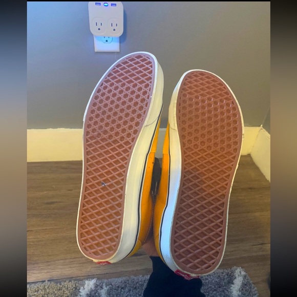 Vans Sk8-Hi 'Sport Stripes - Cadmium Yellow Skater Road Sneakers - Picture 6 of 6